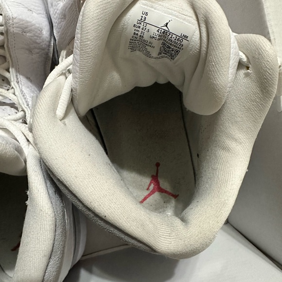 Air Jordan 13 Retro ‘White Wolf Grey’ - Picture 5 of 12